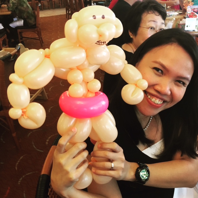 Strong man balloon sculpture