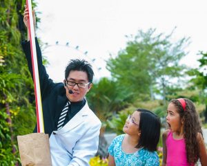 magic show at gardens by the bay