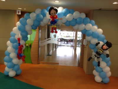 Superhero theme arch