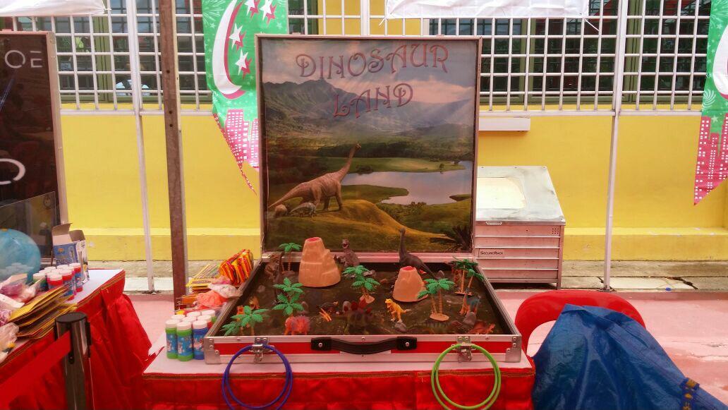 Dinosaur Carnival Game